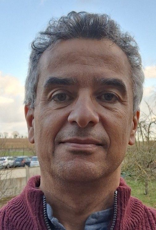 Dr. Francois de OLIVEIRA SANTOS